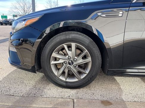 Used 2019 Kia Optima LX image 15