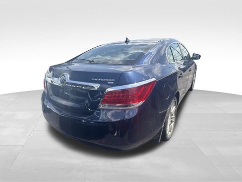 Used 2011 Buick LaCrosse CXL FWD image 3
