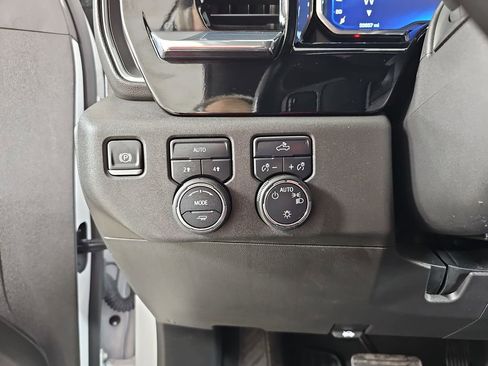 Certified 2024 Chevrolet Silverado 1500 LT image 31