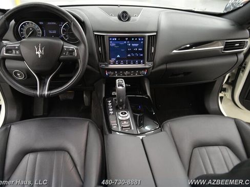Used 2022 Maserati Levante Modena AWD/4WD image 19
