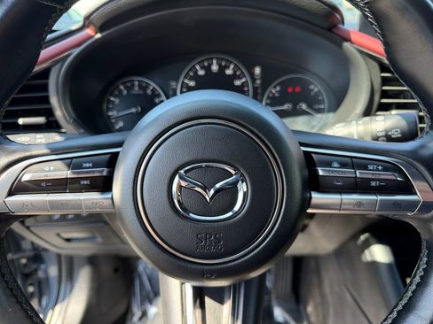 Used 2022 MAZDA MAZDA3 s image 20