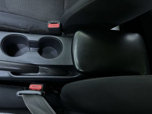 Used 2017 Nissan Sentra S FWD image 23