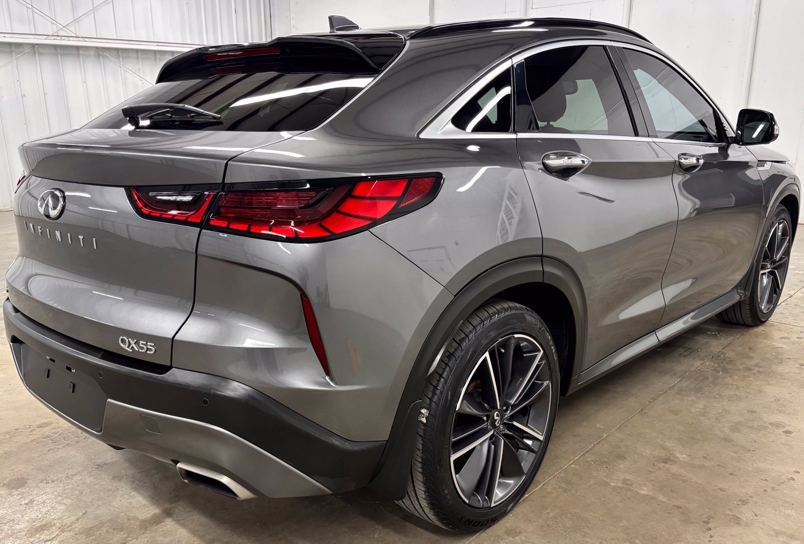 Used 2023 INFINITI QX55 Sensory w/ Lighting Package AWD/4WD image 6
