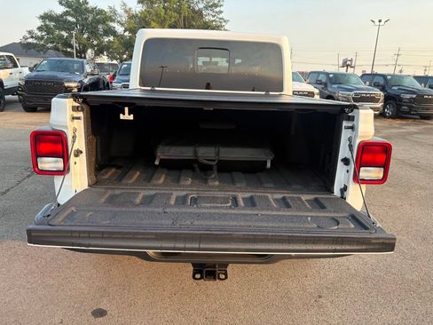 Used 2022 Jeep Gladiator Mojave w/ Trailer Tow Package AWD/4WD image 7