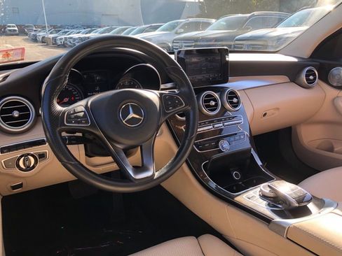 Used 2015 Mercedes-Benz C 300 4MATIC Sedan image 10