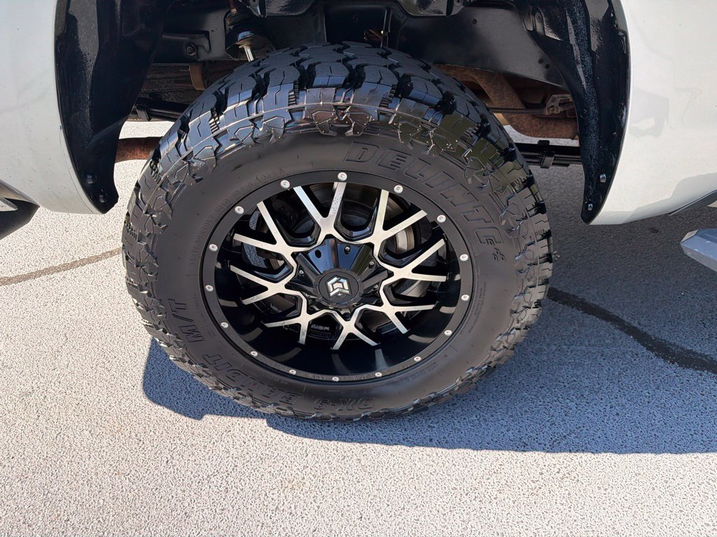 Used 2017 Toyota Tundra SR5 w/ SR5 Upgrade Package RWD image 19
