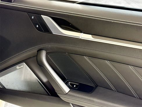 Used 2022 Porsche 911 Turbo S image 32