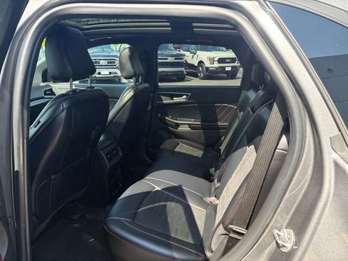 Used 2024 Ford Edge ST-Line w/ Class II Trailer Tow Package AWD/4WD image 26