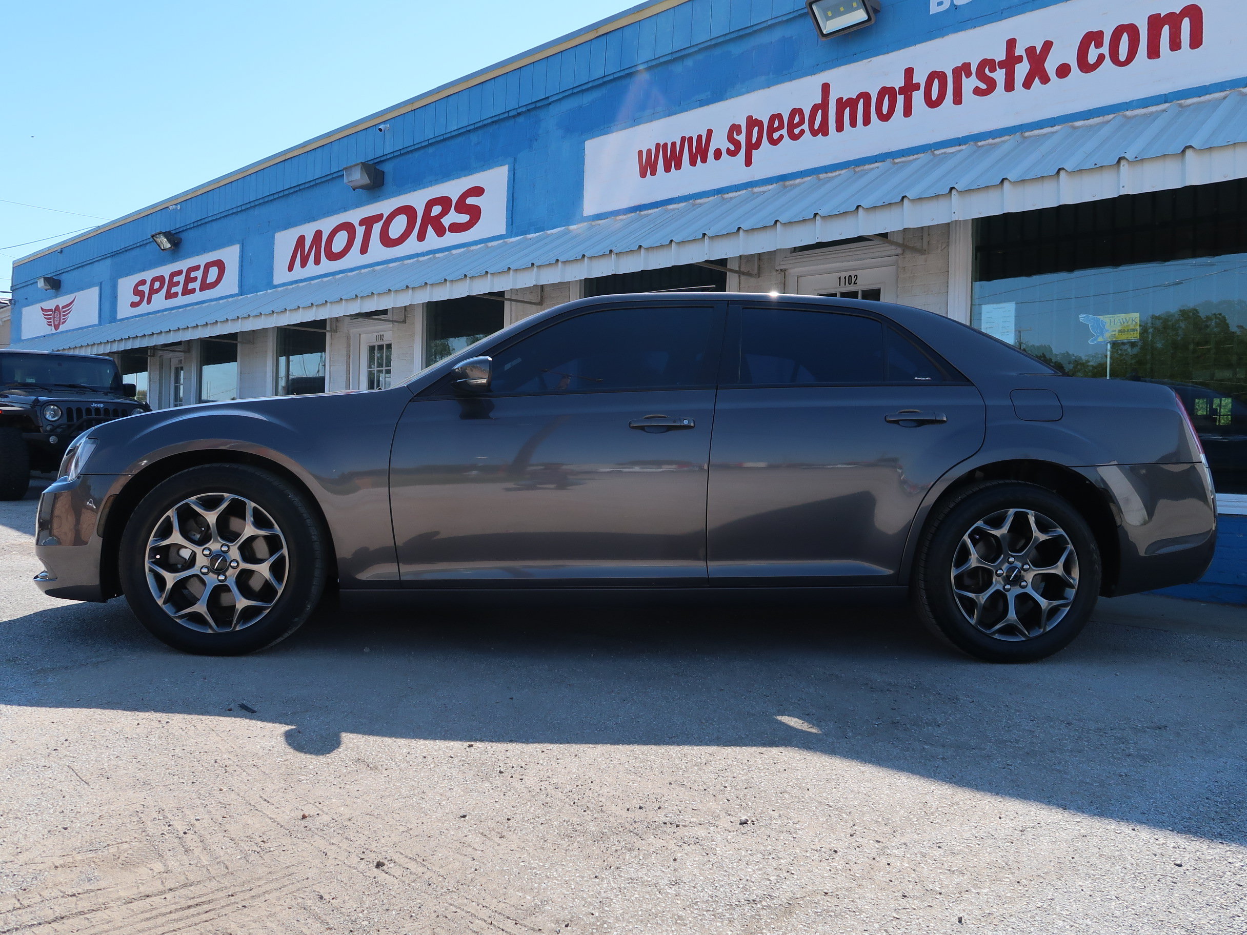 Used 2017 Chrysler 300 S w/ 300S Premium Group AWD/4WD image 3