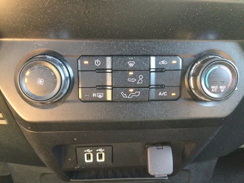 Used 2019 Ford F150 XL w/ Equipment Group 101A Mid AWD/4WD image 31