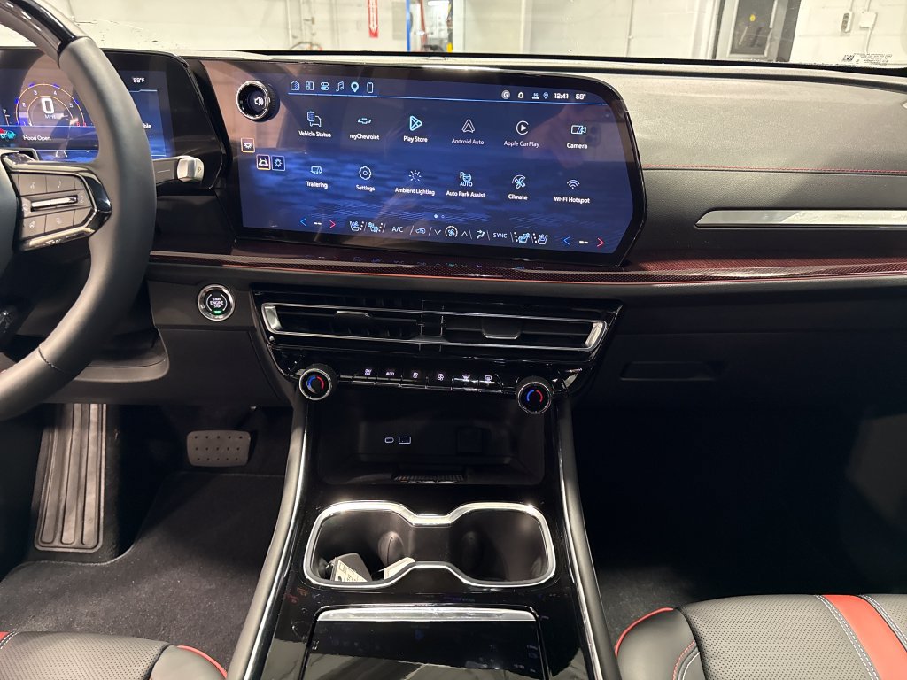 New 2027 Chevrolet Traverse RS AWD/4WD image 10