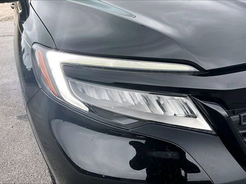 Used 2019 Honda Passport Touring image 32