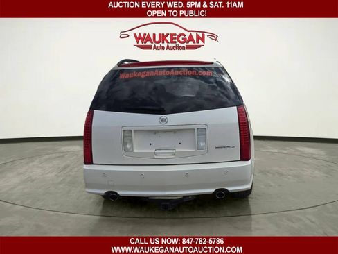 Used 2007 Cadillac SRX AWD/4WD image 6