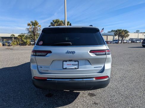 Used 2022 Jeep Grand Cherokee L Limited w/ Trailer Tow Group (B) image 4