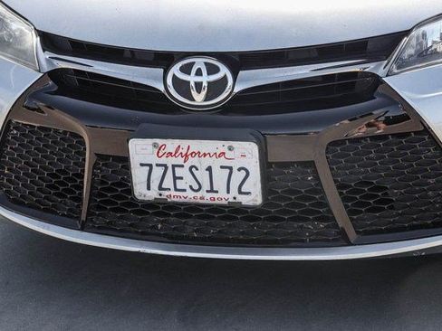 Certified 2016 Toyota Camry SE FWD image 11