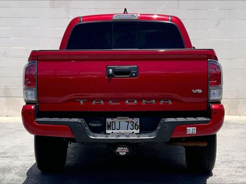 Used 2021 Toyota Tacoma SR AWD/4WD image 5