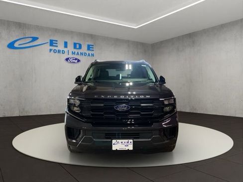 New 2026 Ford Expedition Active AWD/4WD image 2