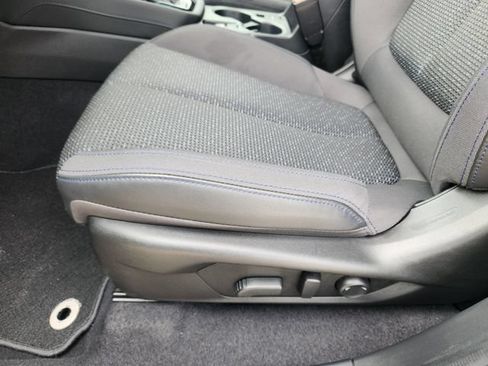 Certified 2025 Subaru Forester Premium AWD/4WD image 25