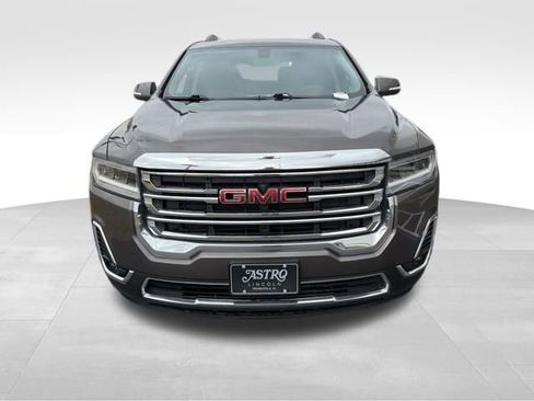 Used 2020 GMC Acadia SLT image 2