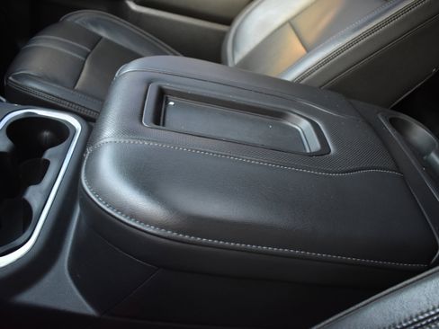 Used 2019 Chevrolet Silverado 1500 High Country w/ Trailer Camera Package image 24