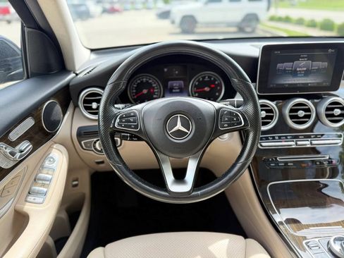 Used 2016 Mercedes-Benz GLC 300 4MATIC image 17