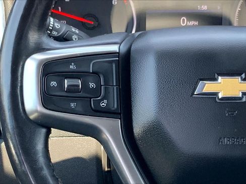 Used 2022 Chevrolet Silverado 1500 LT AWD/4WD image 24