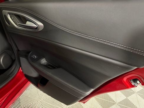 Used 2024 Alfa Romeo Giulia Veloce image 31