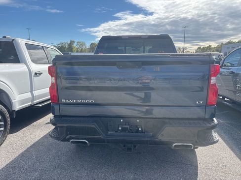 Used 2020 Chevrolet Silverado 1500 LT Trail Boss image 6