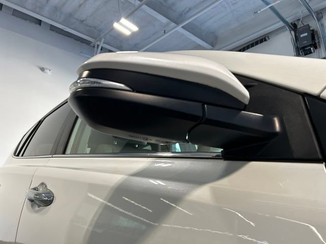 Used 2016 Toyota RAV4 Limited AWD/4WD image 39