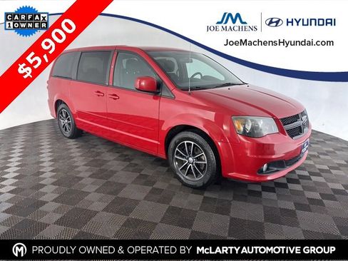 Used 2014 Dodge Grand Caravan SXT w/ Blacktop Package image 1