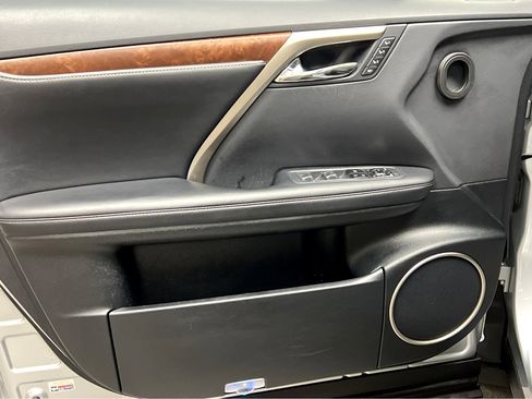 Certified 2022 Lexus RX 350L Premium w/ Premium Package image 38