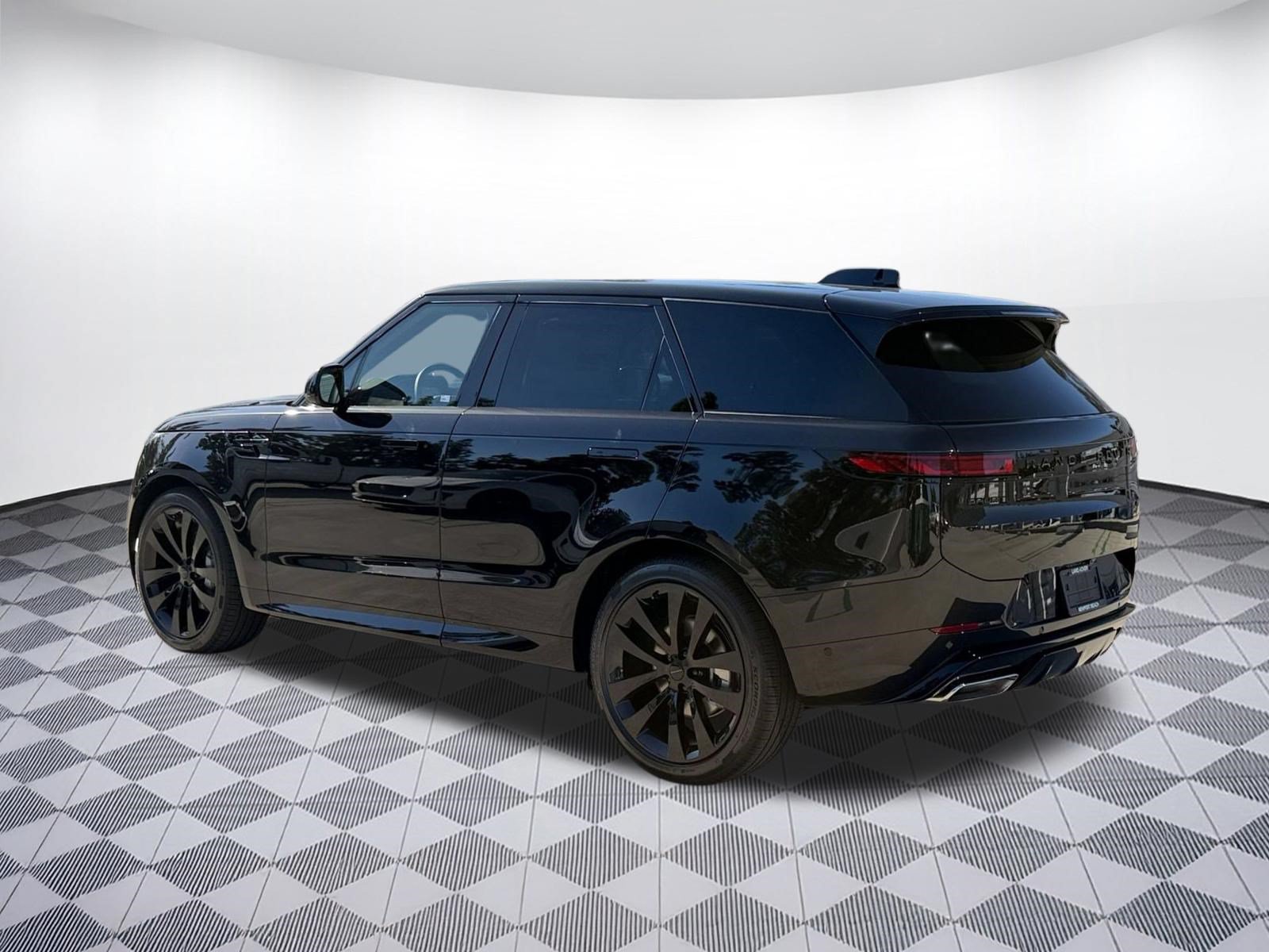 New 2027 Land Rover Range Rover Sport Dynamic SE AWD/4WD image 3