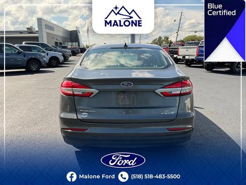 Used 2019 Ford Fusion SE FWD image 4