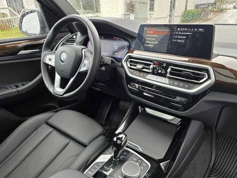 Used 2024 BMW X3 xDrive30i image 12