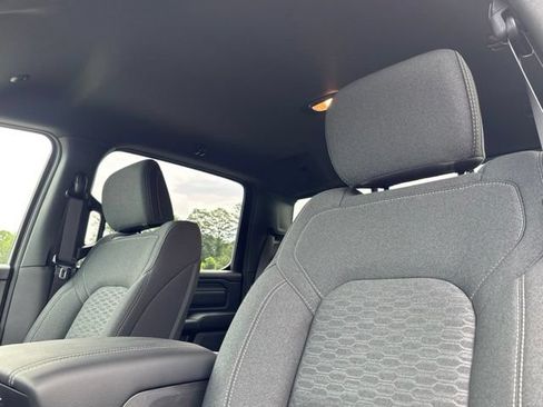 New 2026 RAM 1500 Express AWD/4WD image 24