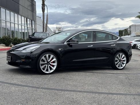 Used 2019 Tesla Model 3 Performance image 7