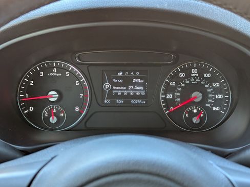 Used 2016 Kia Sorento LX w/ LX Convenience Package image 21