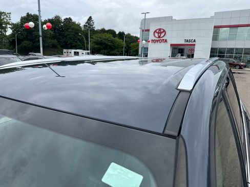 Used 2024 Toyota Grand Highlander AWD image 47