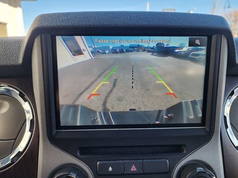 Used 2013 Ford F250 Lariat w/ Chrome Pkg image 40