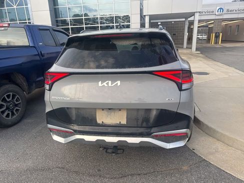 Used 2025 Kia Sportage SX image 8