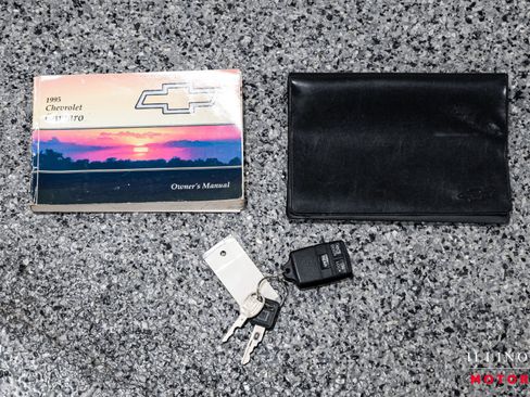 Used 1995 Chevrolet Camaro Z28 image 39