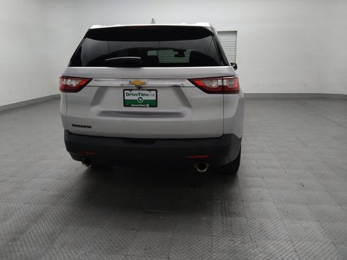 Used 2020 Chevrolet Traverse LS FWD image 7