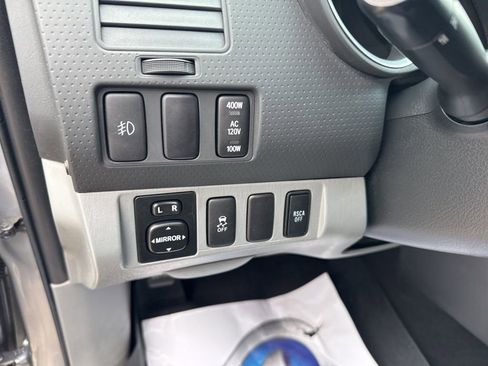 Used 2014 Toyota Tacoma 4x4 Double Cab w/ TRD Sport Package image 10