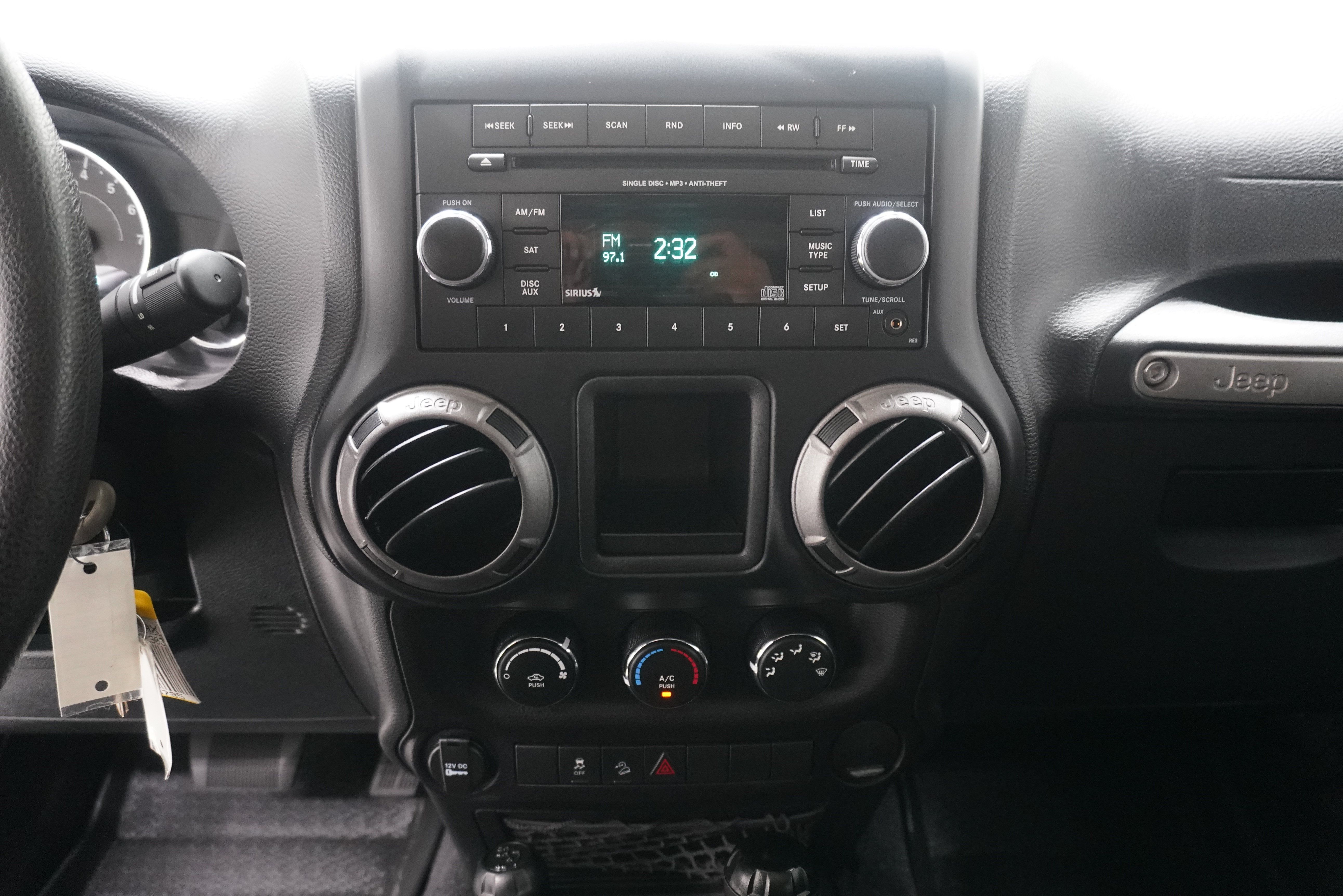 Used 2016 Jeep Wrangler Unlimited Sport AWD/4WD image 19