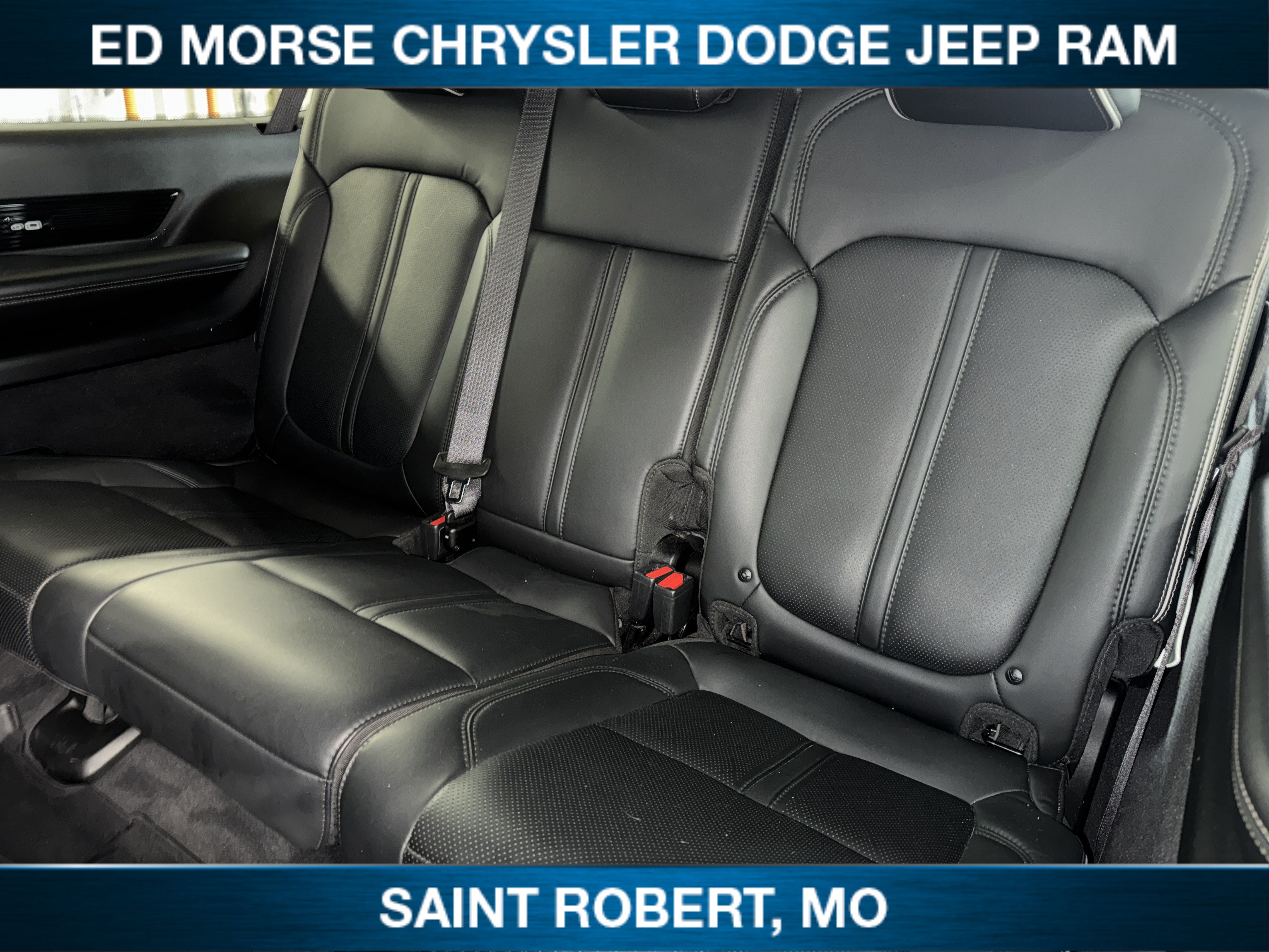 Used 2023 Jeep Grand Wagoneer L Series II AWD/4WD image 34