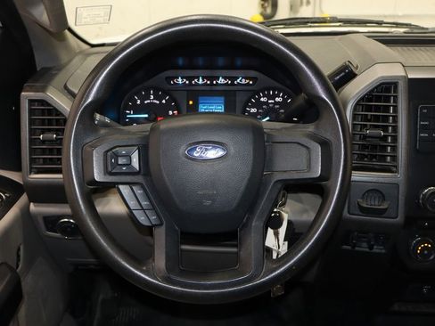 Used 2018 Ford F550 2WD Crew Cab Super Duty image 19