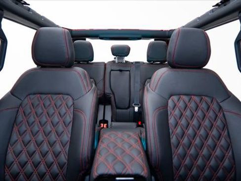 Used 2025 Ford Bronco Big Bend image 3