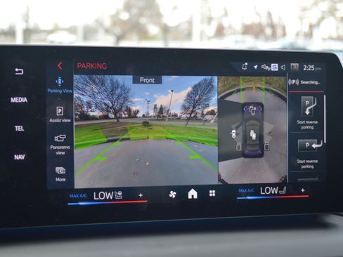 Used 2025 BMW M235i xDrive M235 xDrive Gran Coupe image 19