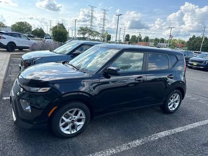 Certified 2022 Kia Soul S