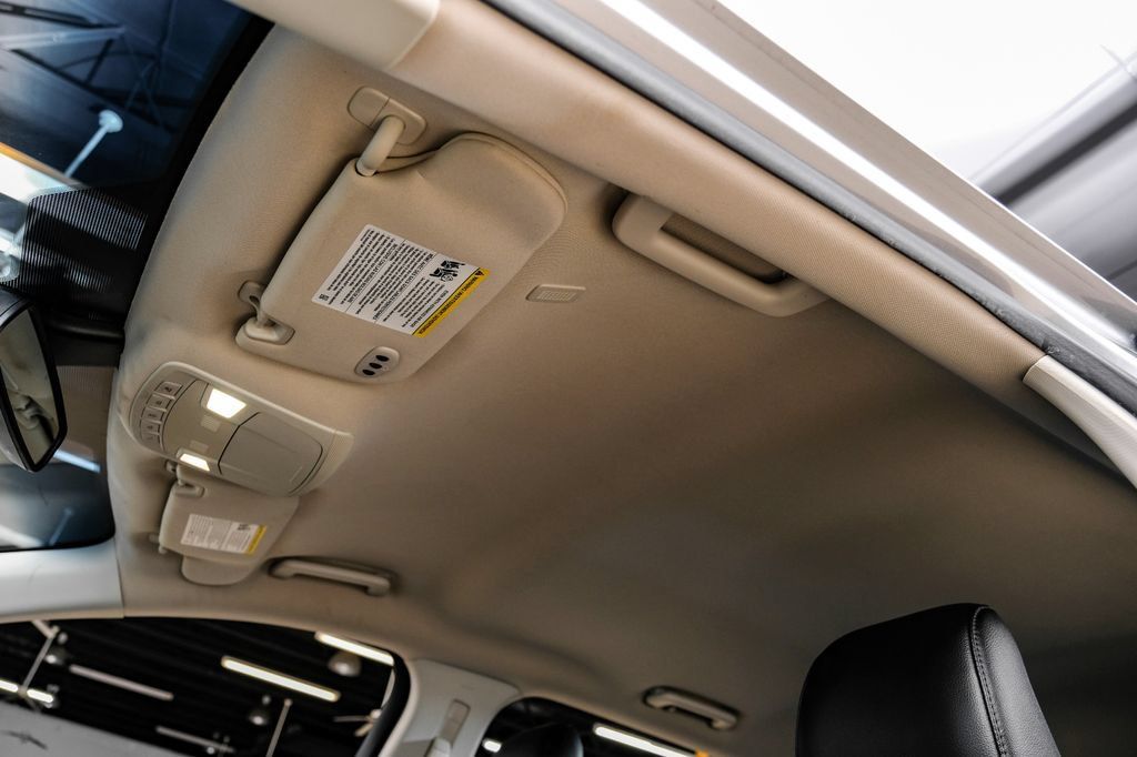 Used 2024 Ford Edge SEL w/ Convenience Package AWD/4WD image 40